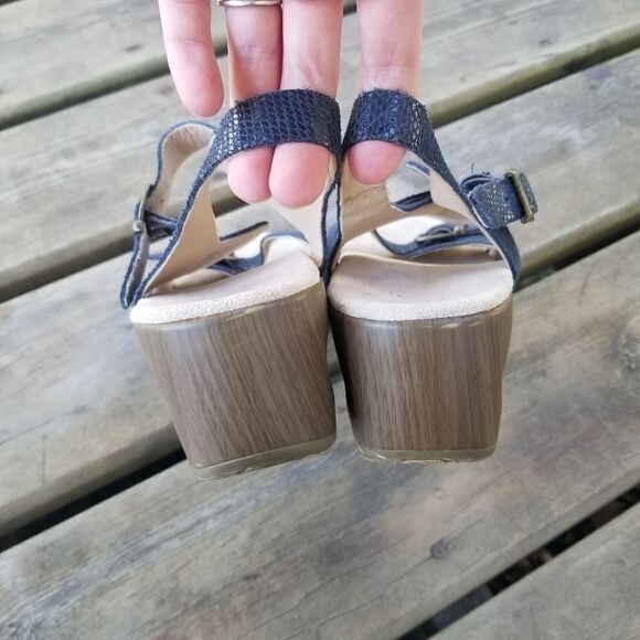 Sanita Daisy Davia Navy Blue Snakeskin Embossed Leather 2 Strap Buckle Sandals - Picture 5 of 8